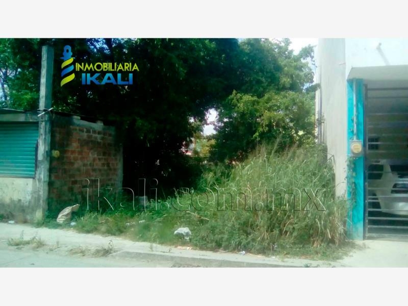 Foto 0 de Terreno en venta en Nuevo Progreso, Poza Rica de Hidalgo, Veracruz de Ignacio de la Llave | ID mx17-di4992 | Nocnok
