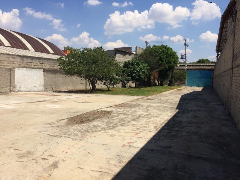 Foto 0 de Bodega en venta en Prof. Cristóbal Higuera, Atizapán de Zaragoza, México | ID mx22-np1450 | Nocnok
