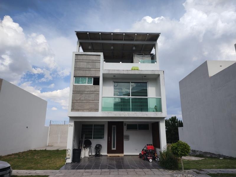 Foto 0 de Casa en venta en Fracc Arboledas del Pedregal, Puebla, Puebla | ID mx22-nr0446 | Nocnok