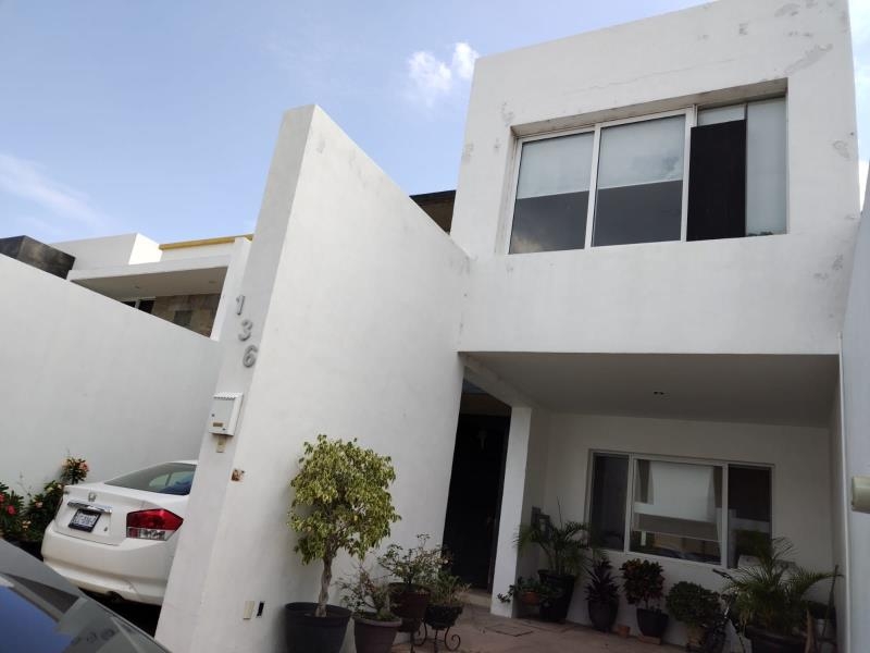 Foto 0 de Casa en venta en Piamonte, Irapuato, Guanajuato | ID mx22-nu8562 | Nocnok