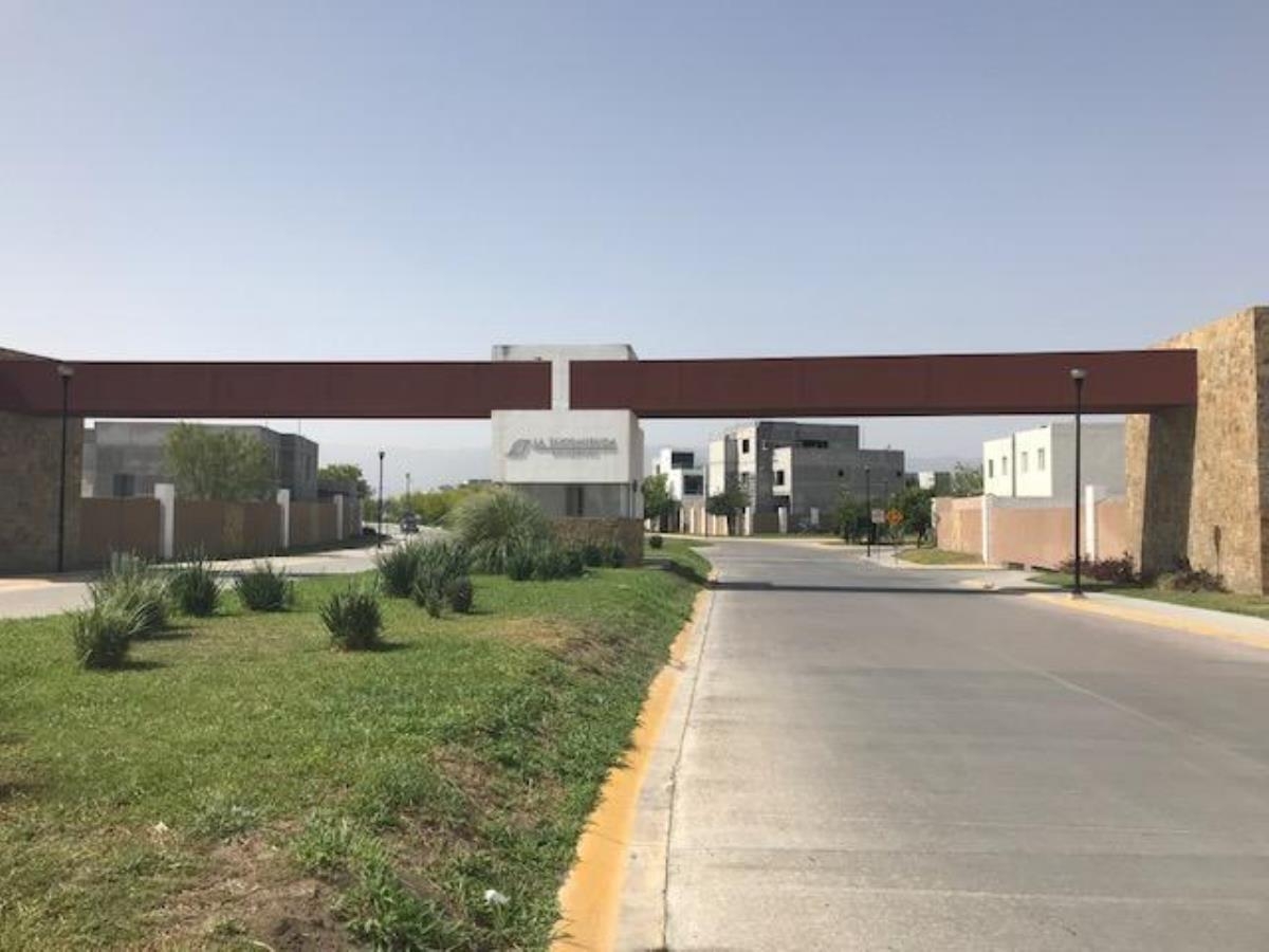 Foto 0 de Terreno en venta en La Encomienda, General Escobedo, Nuevo León | ID mx23-oe7758 | Nocnok