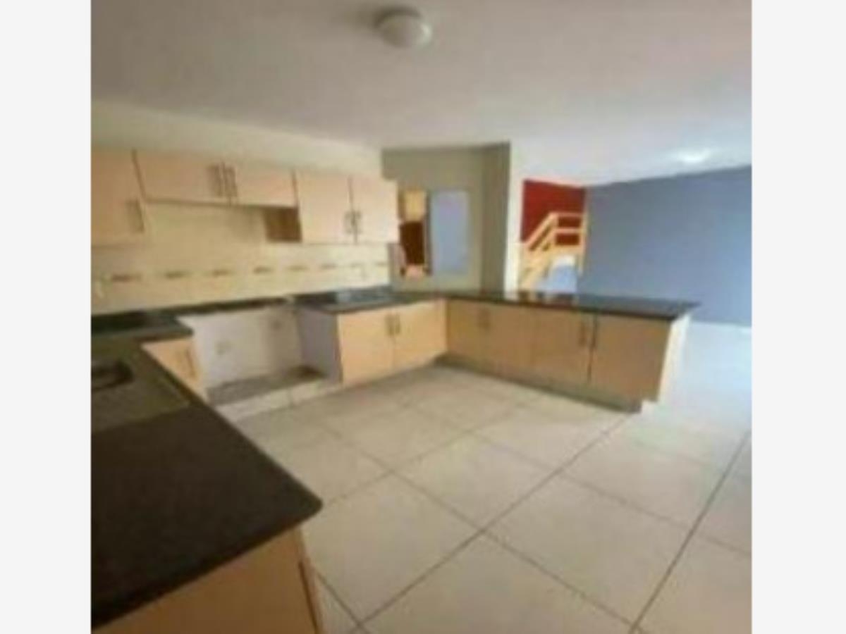 Foto 0 de Casa en remate en Real de Valdepeñas, Zapopan, Jalisco | ID mx23-ou3263 | Nocnok