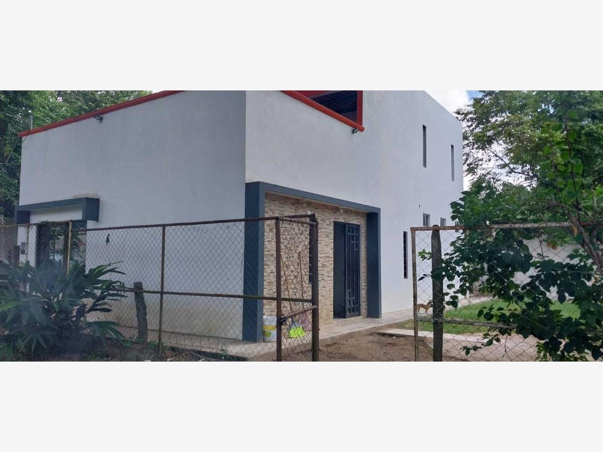Foto 0 de Casa en venta en Comalcalco Centro, Comalcalco, Tabasco | ID mx23-pg3740 | Nocnok
