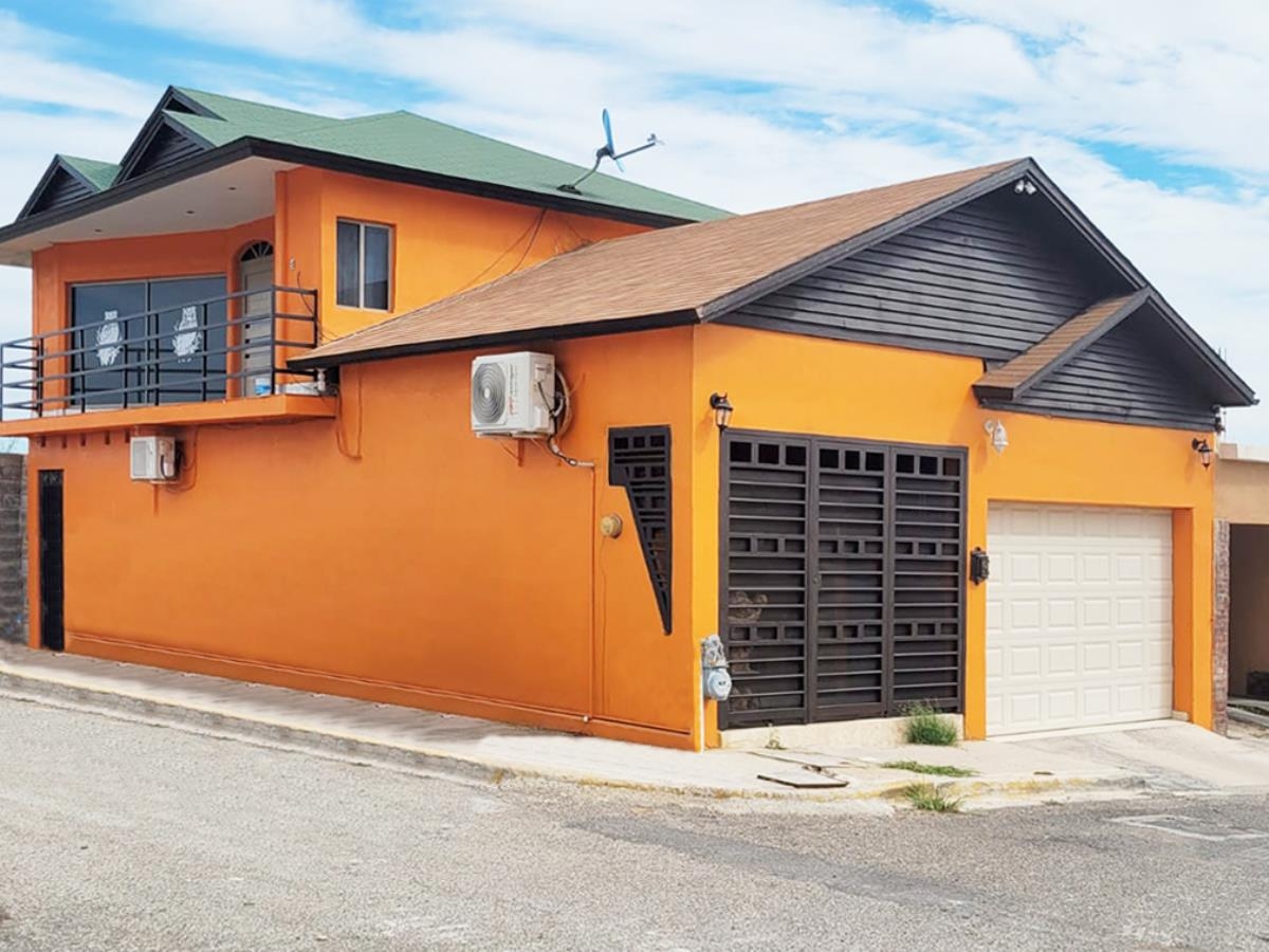 Foto 0 de Casa en venta en Los Compadres, Piedras Negras, Coahuila de Zaragoza | ID mx24-qc9140 | Nocnok