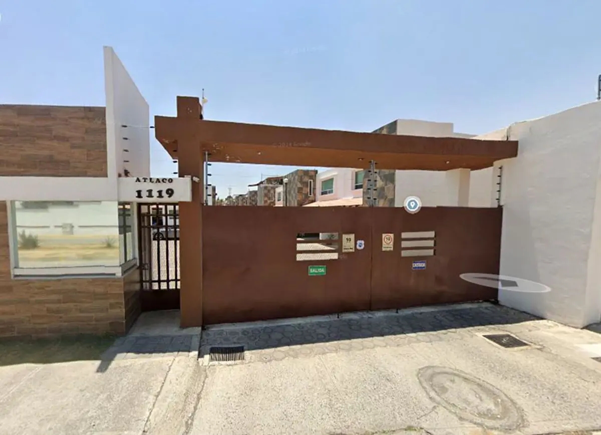 Foto 0 de Casa en remate en Santiago Momoxpan, San Pedro Cholula, Puebla | ID mx24-wd8549 | Nocnok
