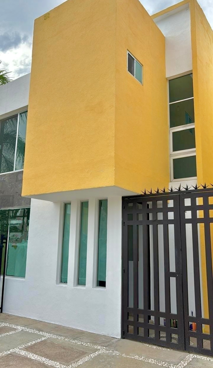 Foto 0 de Casa en renta en Residencial Benevento, León, Guanajuato | ID mx24-he5514 | Nocnok