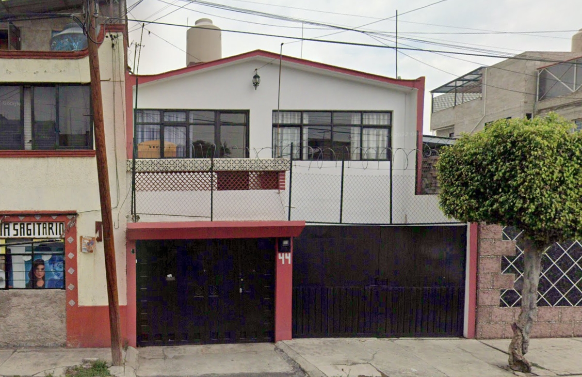 Foto 0 de Casa en venta en El Sifón, Iztapalapa, Ciudad de México | ID mx24-wy7452 | Nocnok