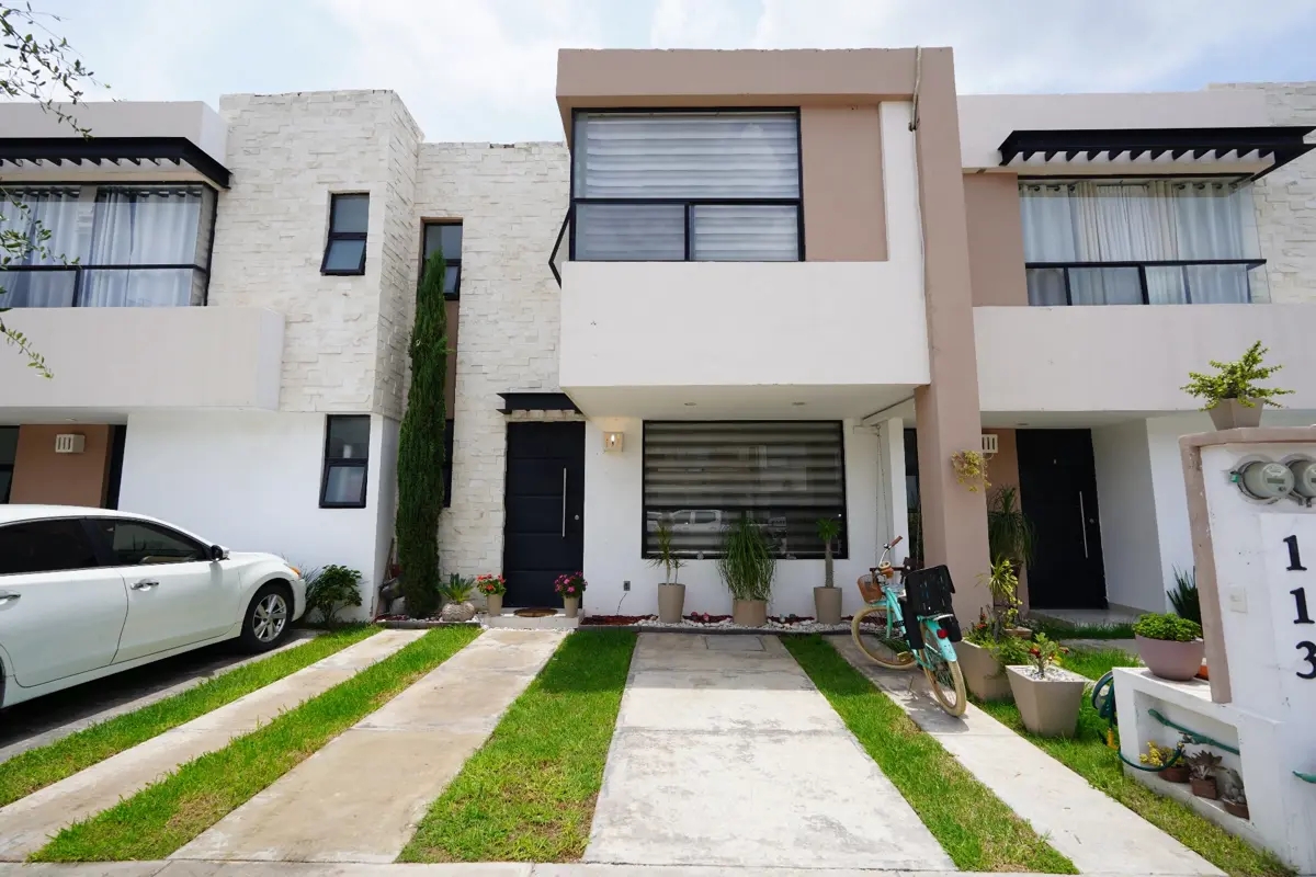 Foto 0 de Casa en venta en Porta Romani, León, Guanajuato | ID mx24-gi5493 | Nocnok