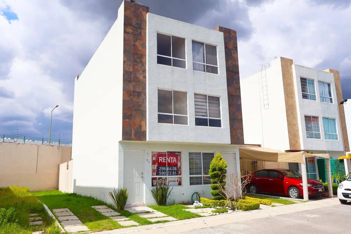 Foto 0 de Casa en renta en Bosques de Chapultepec, Puebla, Puebla | ID mx24-lt7146 | Nocnok
