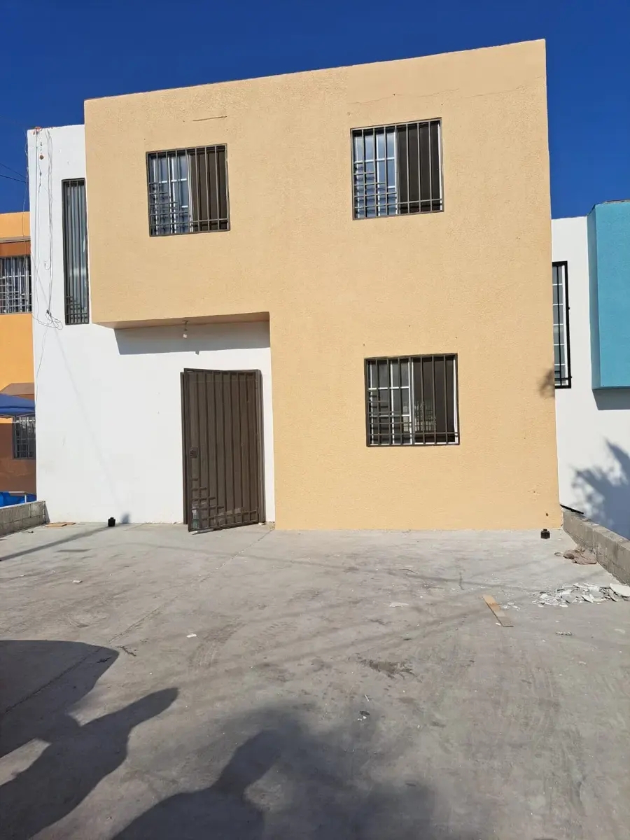 Foto 0 de Casa en renta en Ampliación Colinas de Cuchuma, Tecate, Baja California | ID mx24-rq4204 | Nocnok