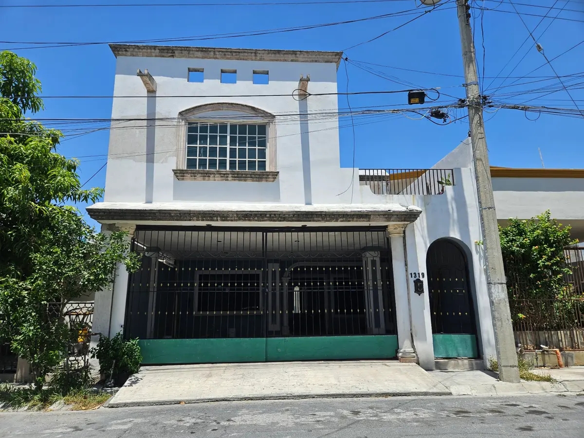 Foto 0 de Casa en venta en La Hacienda, Guadalupe, Nuevo León | ID mx24-rk7849 | Nocnok
