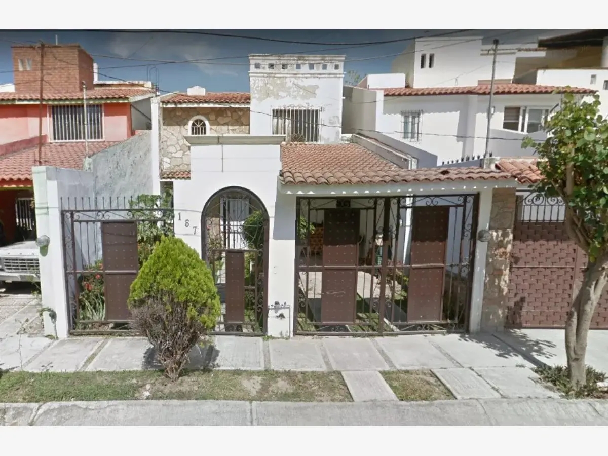 Foto 0 de Casa en remate en Fovissste 96, Puerto Vallarta, Jalisco | ID mx24-mk6678 | Nocnok