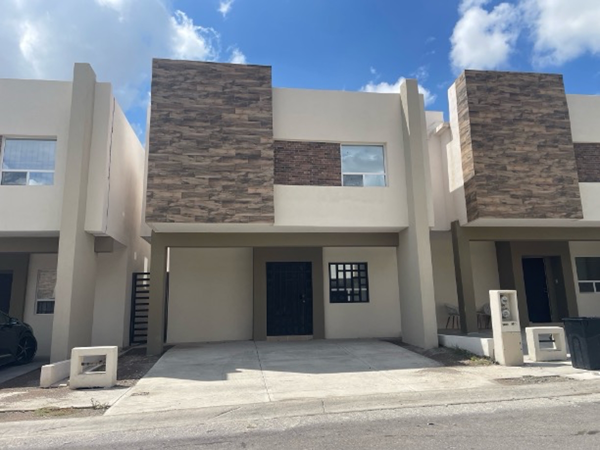Foto 0 de Casa en renta en Privada Residencial Santa Teresa, Piedras Negras, Coahuila de Zaragoza | ID mx24-aj5257 | Nocnok
