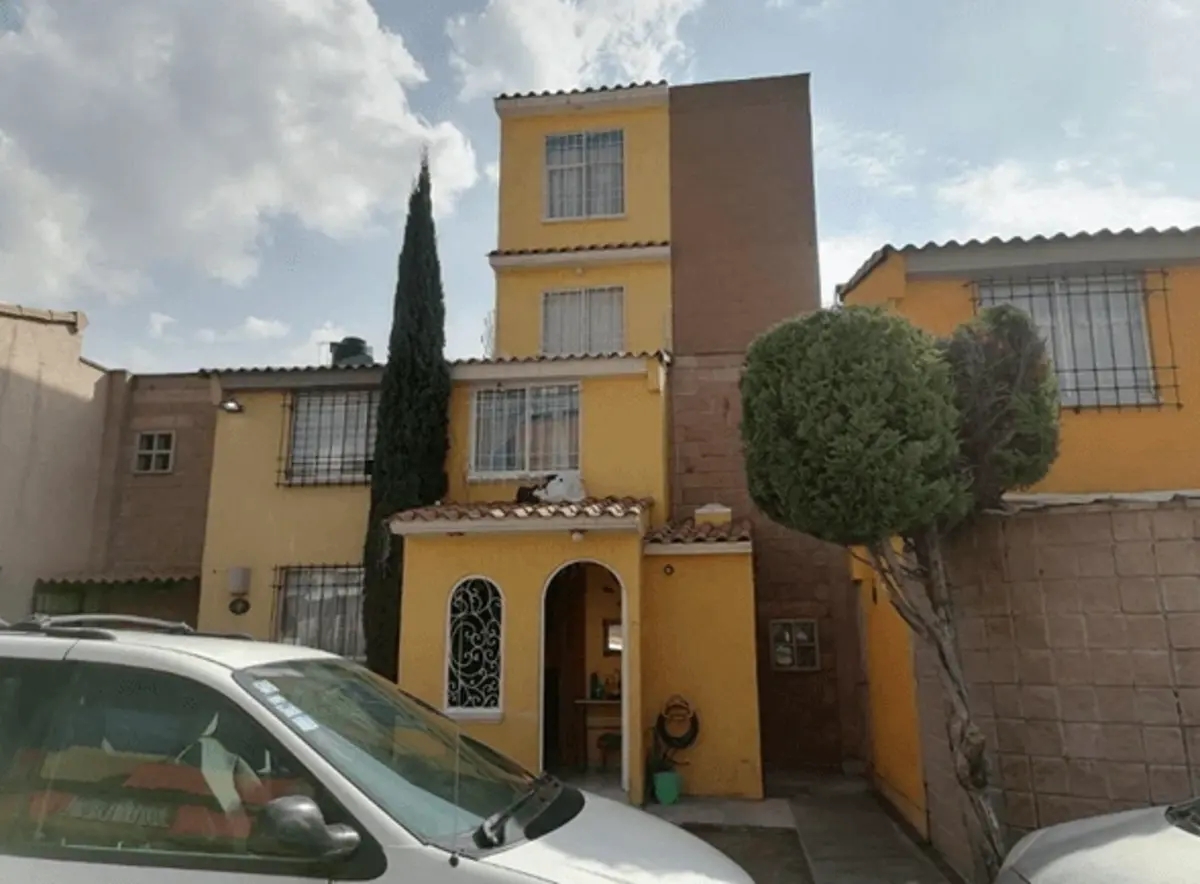Foto 0 de Casa en venta en Hacienda las Palmas I y II, Ixtapaluca, México | ID mx24-ah0632 | Nocnok