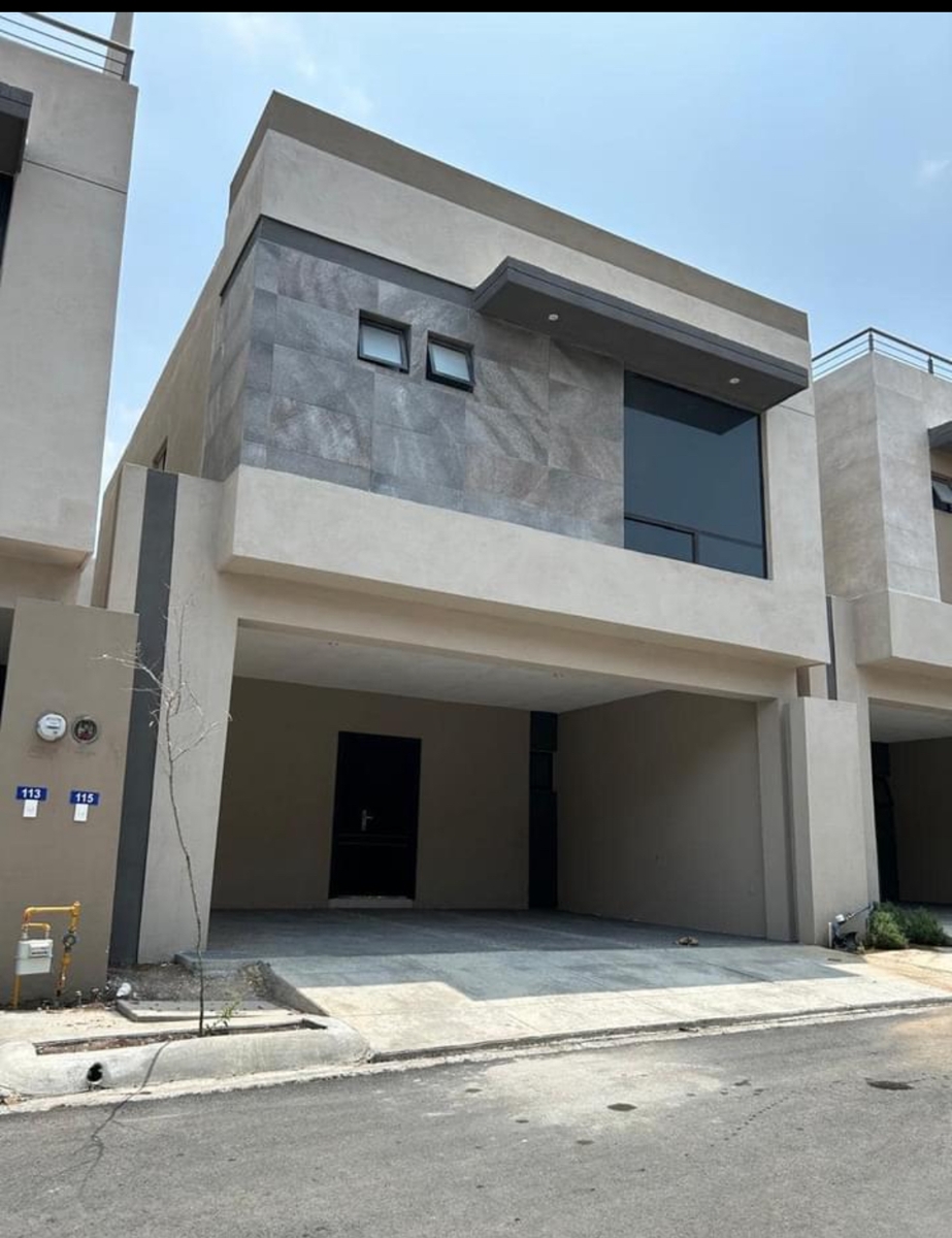 Foto 0 de Casa en venta y renta en Cerradas Lumina, García, Nuevo León | ID mx24-np4502 | Nocnok
