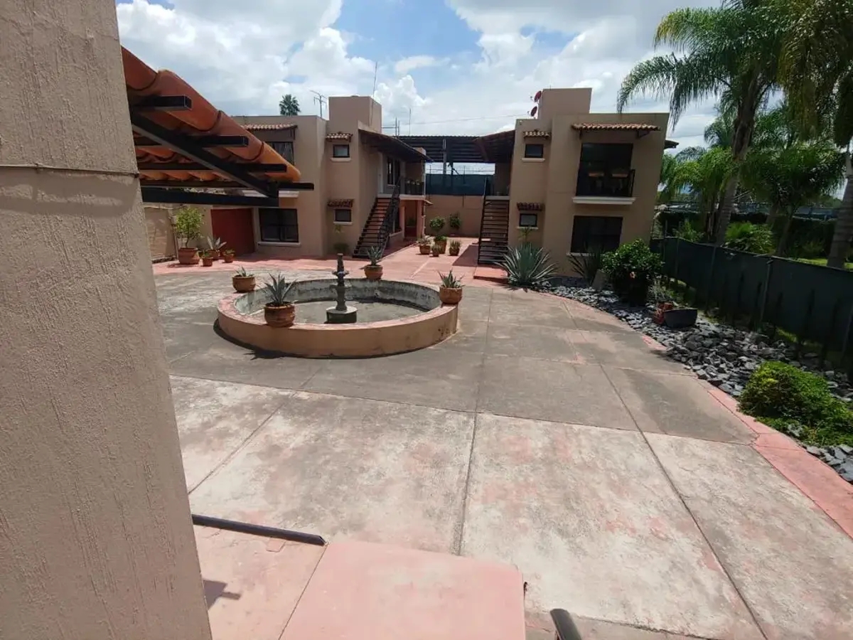Foto 0 de Departamento en renta en Santa Maria Tequepexpan, San Pedro Tlaquepaque, Jalisco | ID mx24-nb0109 | Nocnok