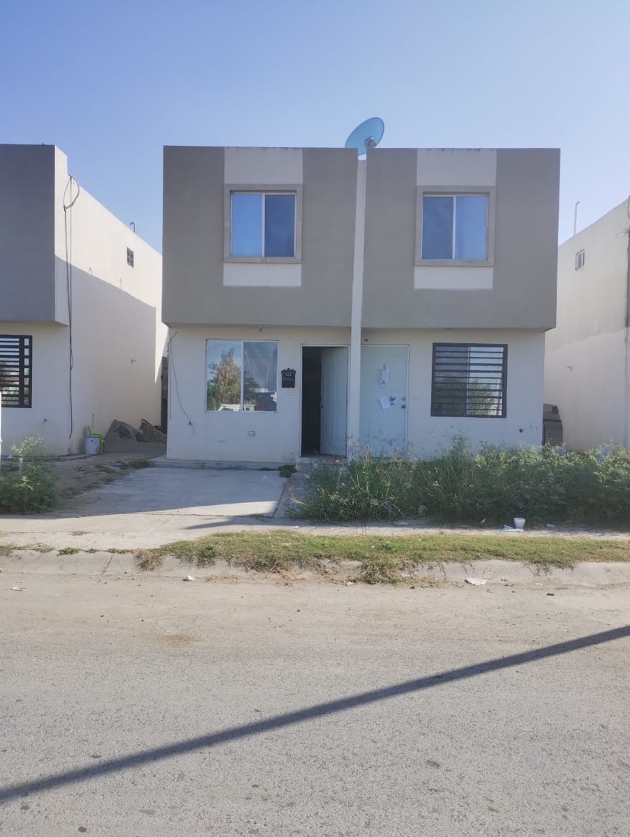 Foto 0 de Casa en venta en Bosques de Castilla, Salinas Victoria, Nuevo León | ID mx24-ss3806 | Nocnok