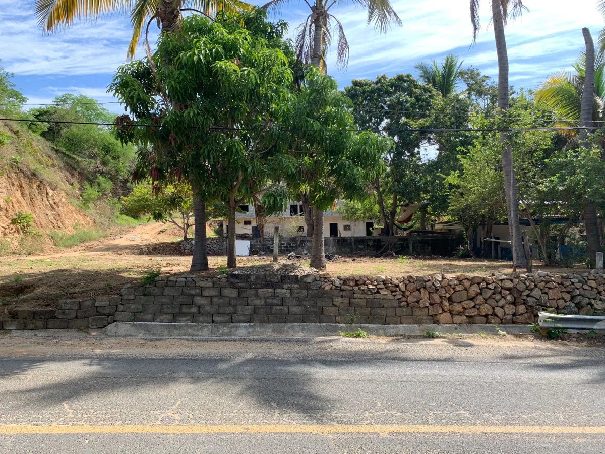 Foto 0 de Terreno en venta en San Martín, San Pedro Pochutla, Oaxaca | ID mx24-tg8478 | Nocnok