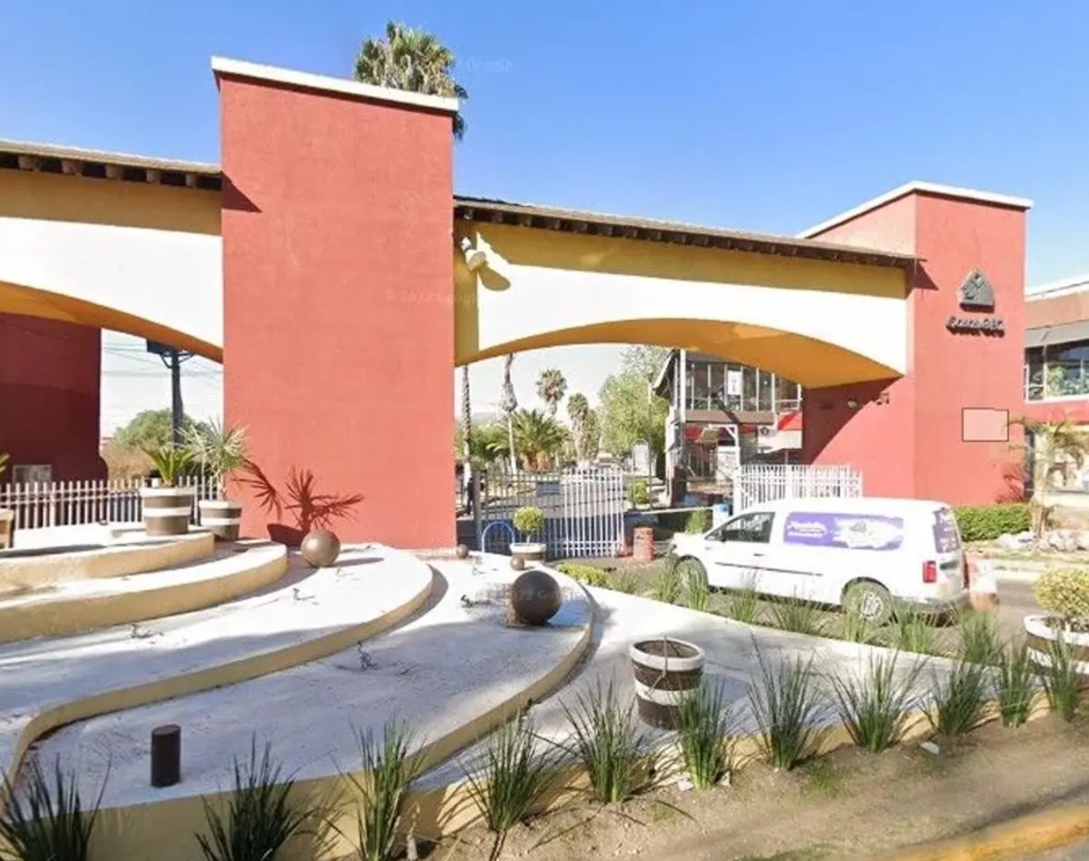 Foto 0 de Casa en remate en Hacienda las Palmas I y II, Ixtapaluca, México | ID mx24-jl9299 | Nocnok