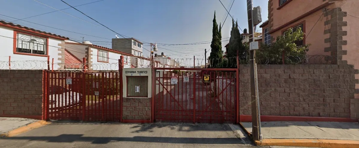 Foto 0 de Casa en remate en Galaxia Ecatepec, Ecatepec de Morelos, México | ID mx24-qx1938 | Nocnok