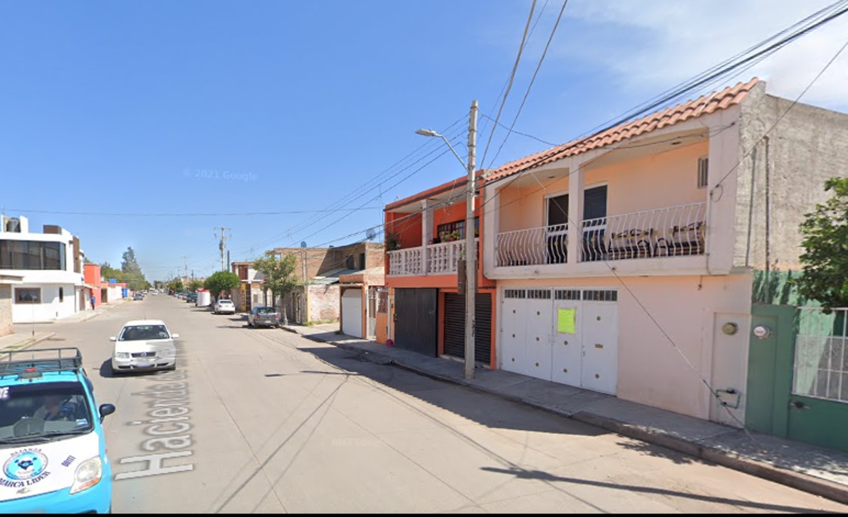 Foto 0 de Casa en remate en Residencial San Miguel, Manzanillo, Colima | ID mx25-qk1315 | Nocnok
