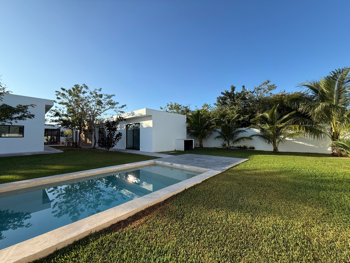 Foto 0 de Casa en venta en La Rejoyada, Mérida, Yucatán | ID mx24-um3468 | Nocnok