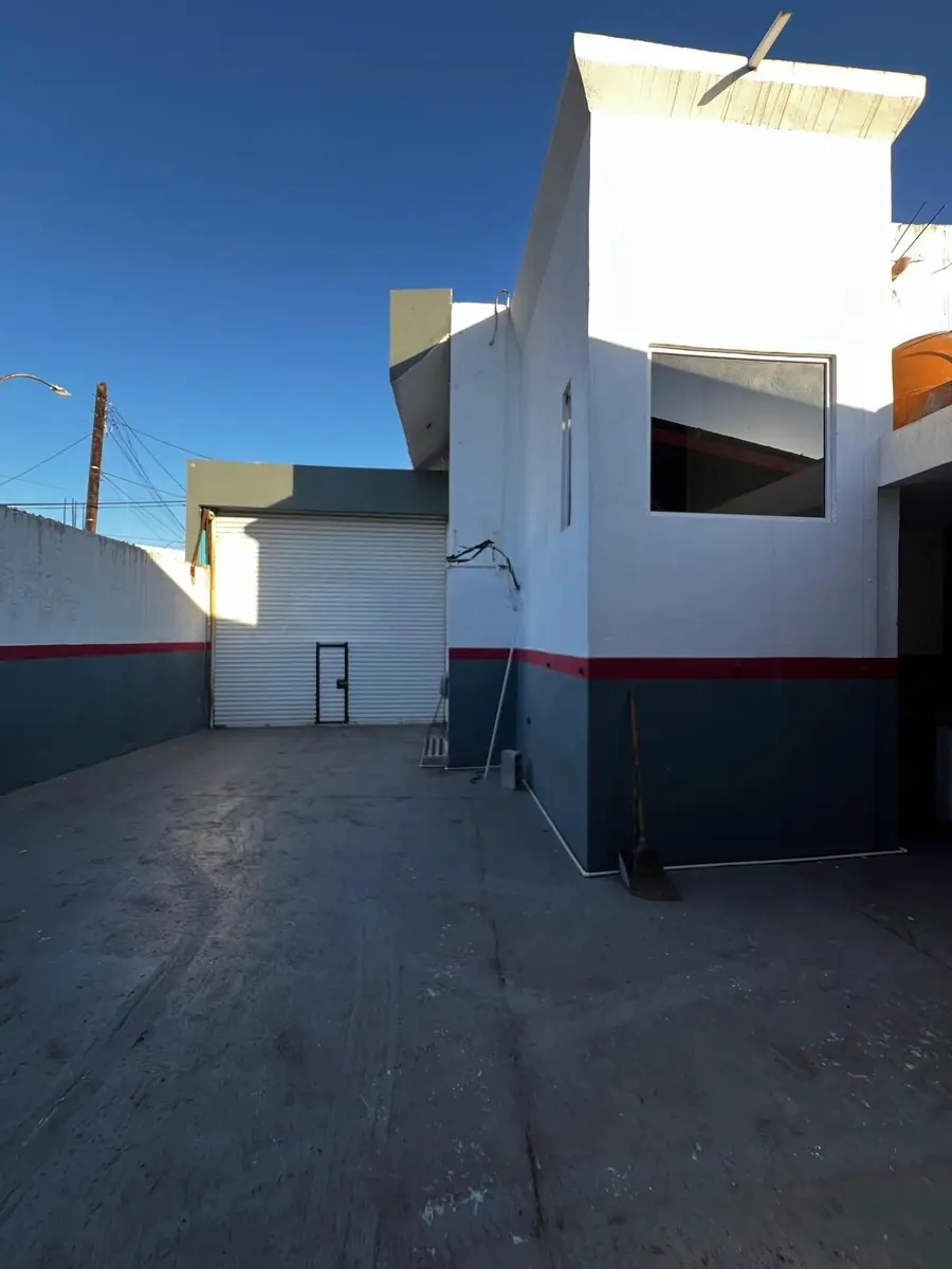 Foto 0 de Bodega en renta en Caracol, Monterrey, Nuevo León | ID mx25-ps1962 | Nocnok