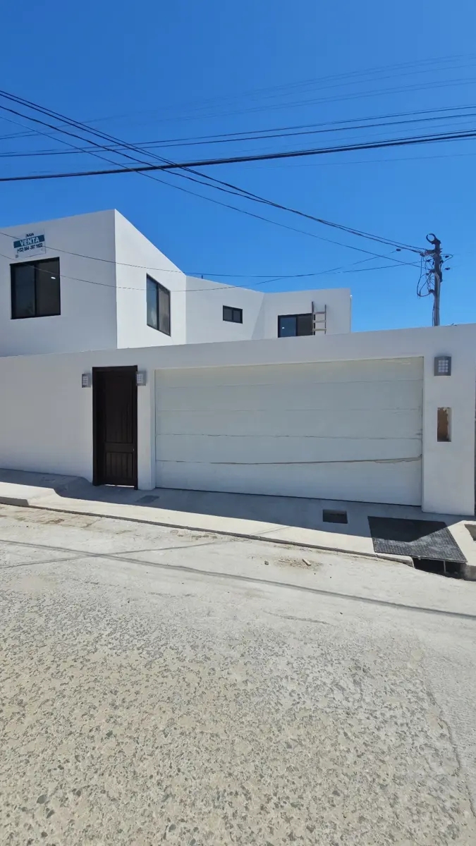 Foto 0 de Casa en venta en Emperadores, Tijuana, Baja California | ID mx24-jr0656 | Nocnok