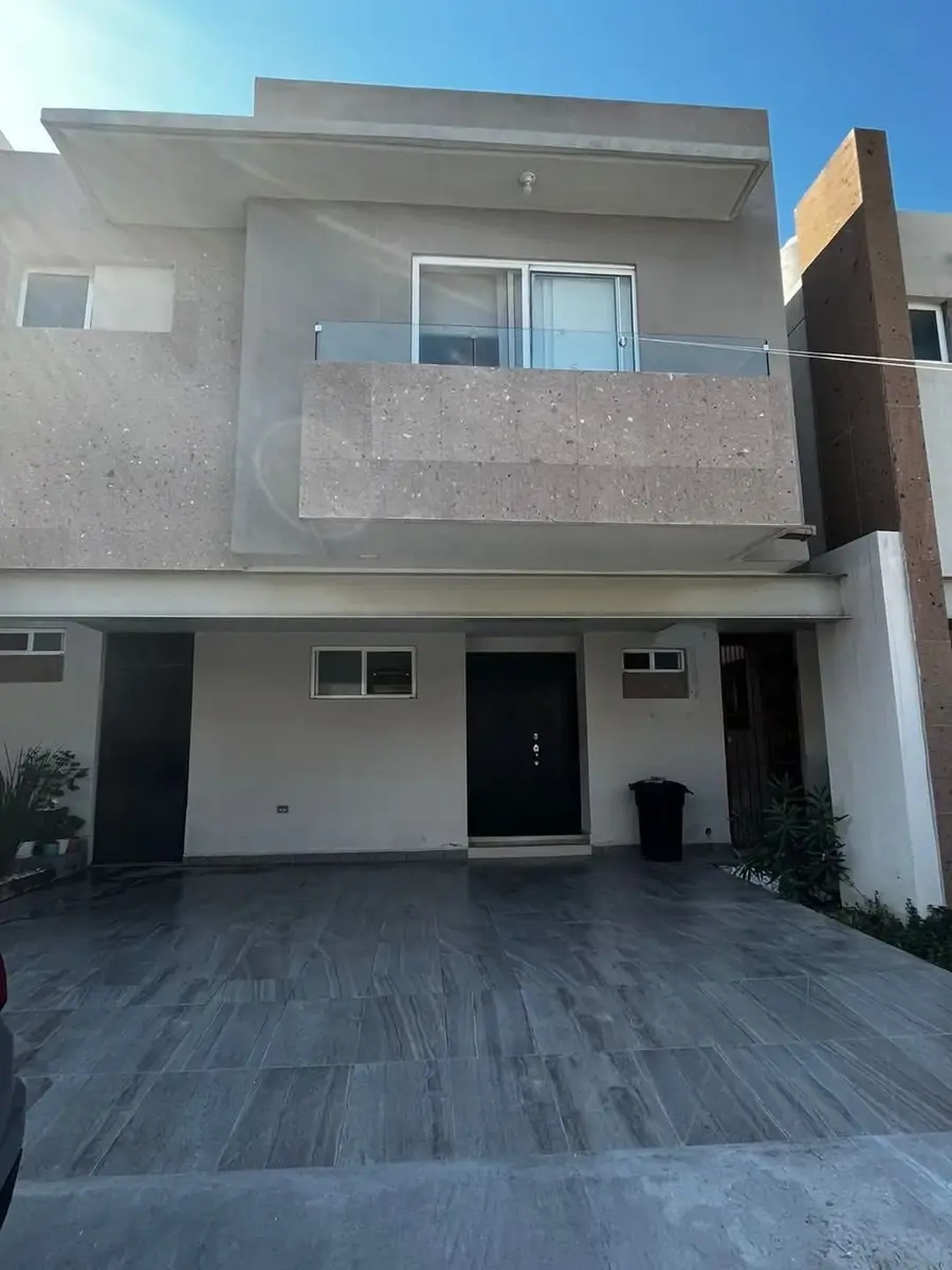 Foto 0 de Casa en venta en Cumbres la Rioja, García, Nuevo León | ID mx25-lo10007 | Nocnok