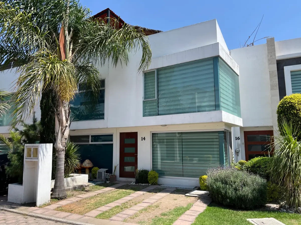 Foto 0 de Casa en renta en Santa María Cuaco, San Andrés Cholula, Puebla | ID mx25-pw10100 | Nocnok