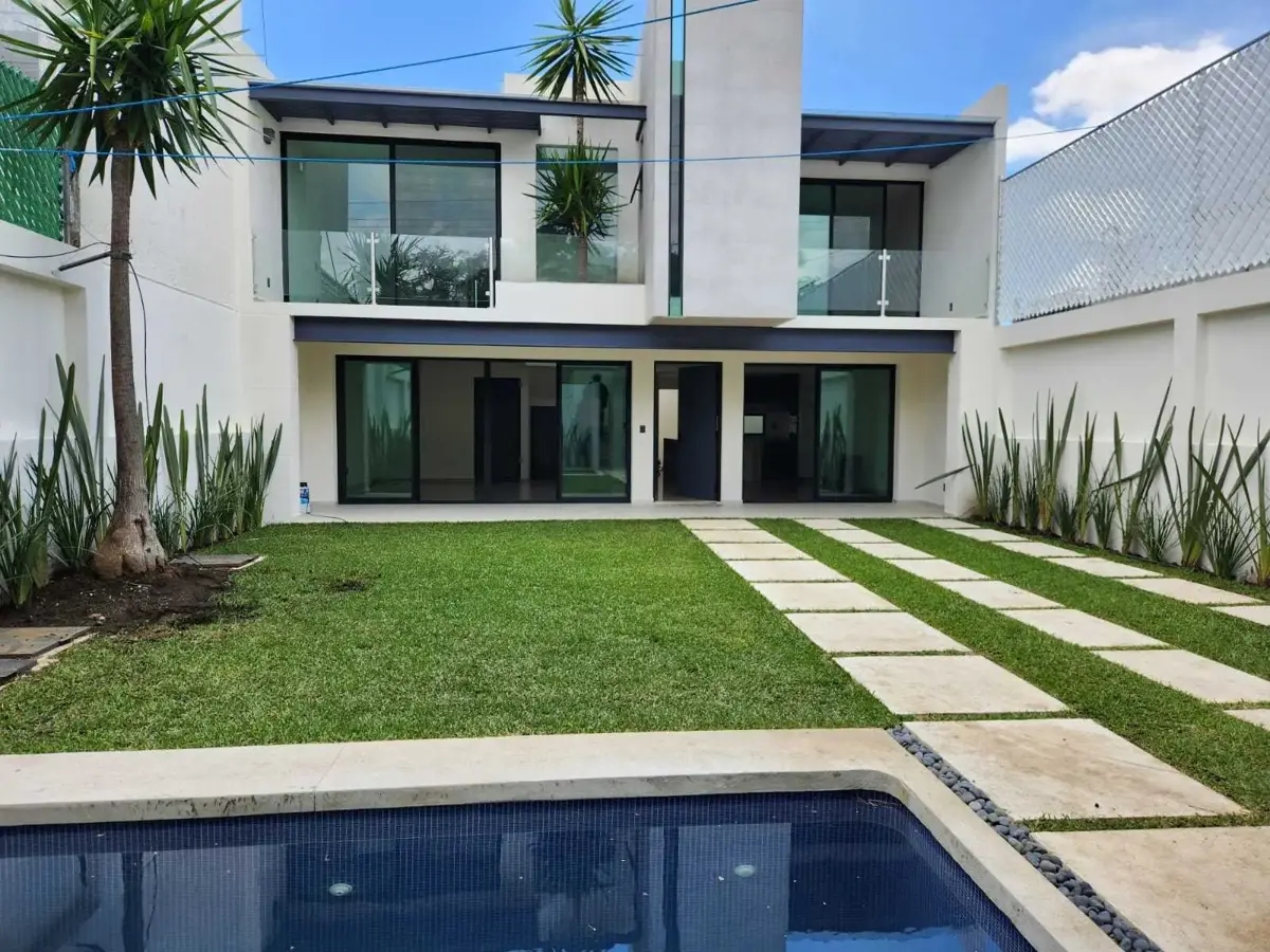 Foto 0 de Casa en venta en Lomas de la Selva, Cuernavaca, Morelos | ID mx25-av10046 | Nocnok