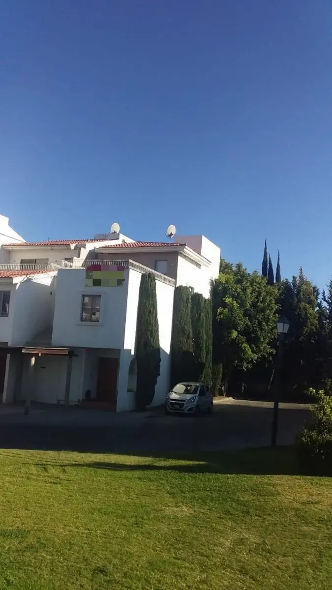 Foto 0 de Casa amueblada en Renta en fraccionamiento La Vista Country Club, Puebla | ID mx25-hl10032 | Nocnok