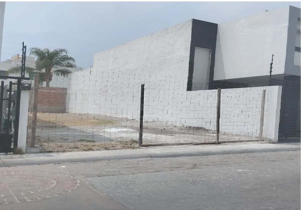 Foto 0 de Terreno en venta en Milenio III, Querétaro, Querétaro | ID mx25-yb10022 | Nocnok