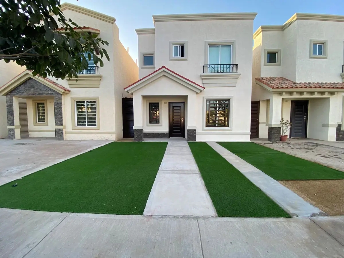 Foto 0 de CASA EN VENTA ZONA NORTE PRIVADA CON ALBERCA STANZA CASTILLA | ID mx25-tn10029 | Nocnok