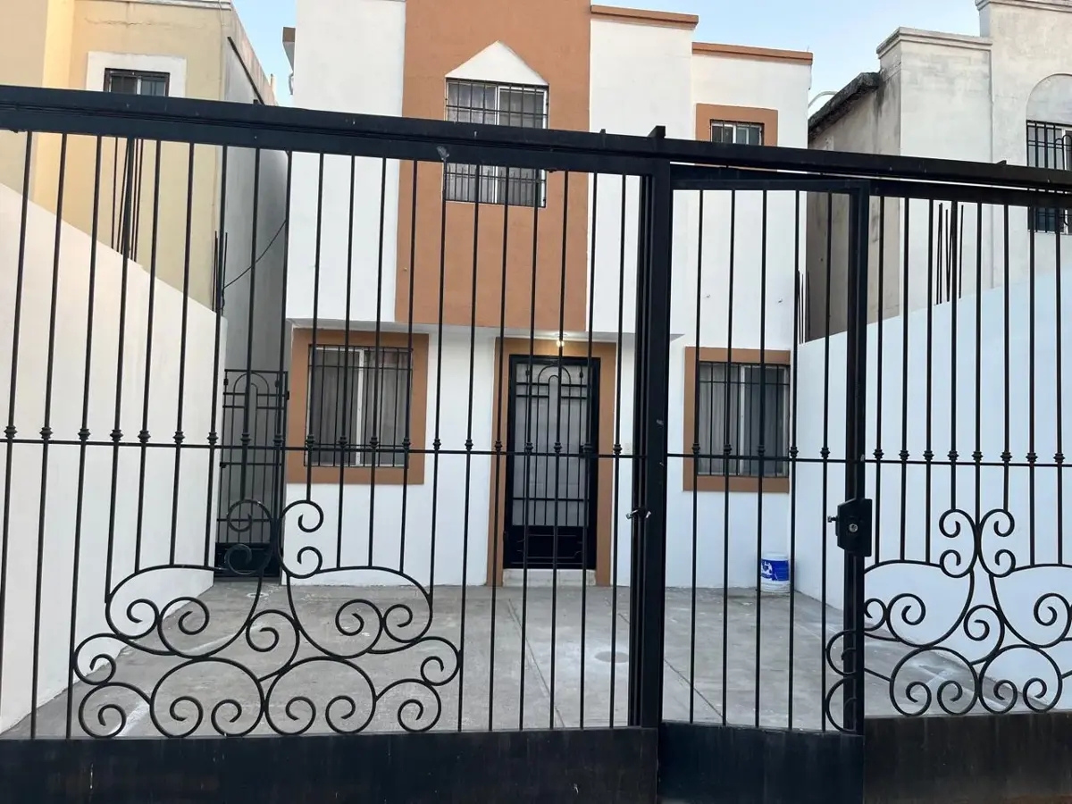 Foto 0 de Casa en renta en Paseo de las Palmas Segundo Sector, Apodaca, Nuevo León | ID mx25-ww10045 | Nocnok