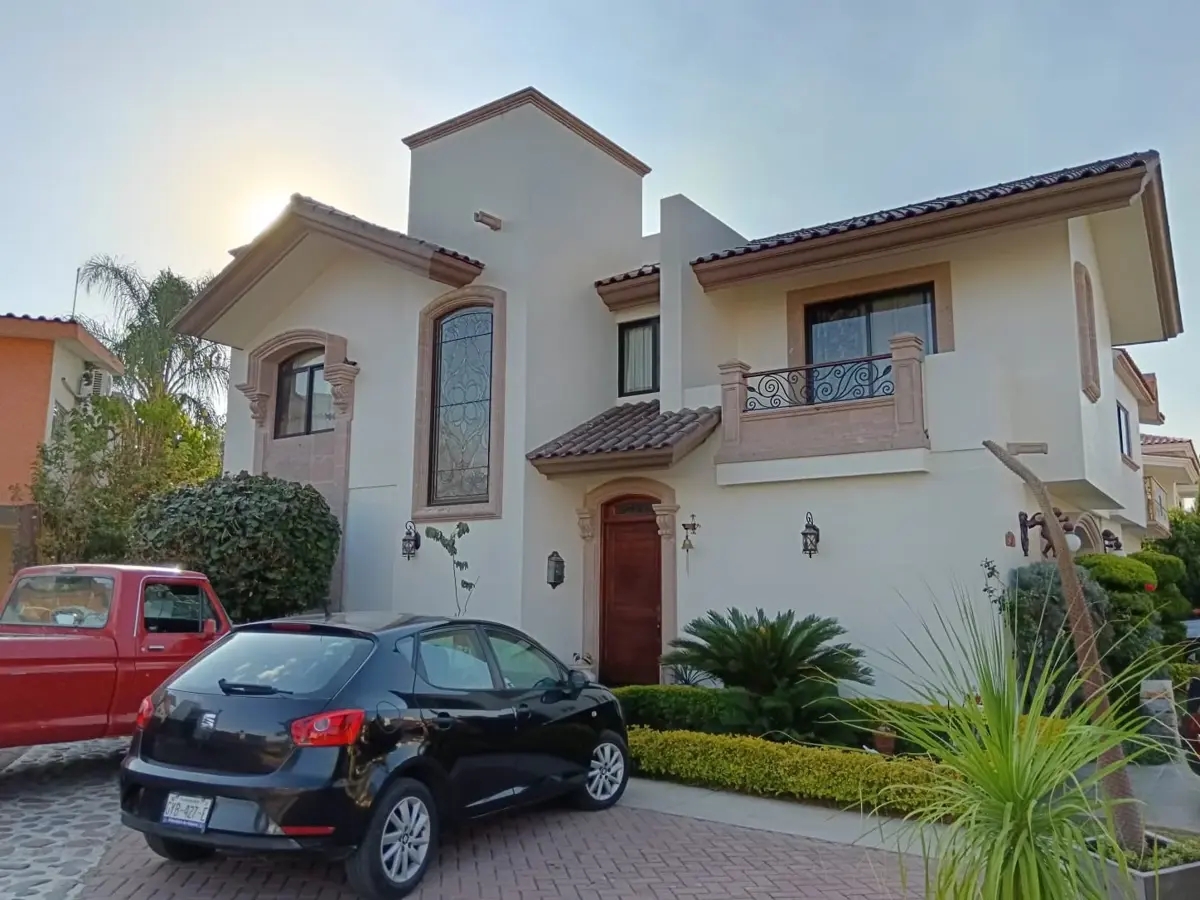 Foto 0 de Casa en venta o renta en San Antonio de Ayala, Irapuato | ID mx25-sx10130 | Nocnok