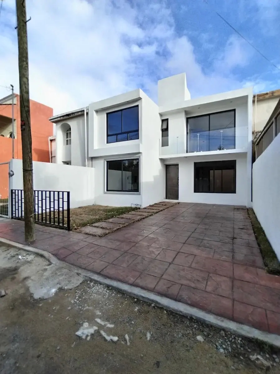 Foto 0 de Casa en renta en Villa Tziscao, Tuxtla Gutiérrez, Chiapas | ID mx25-rb10173 | Nocnok
