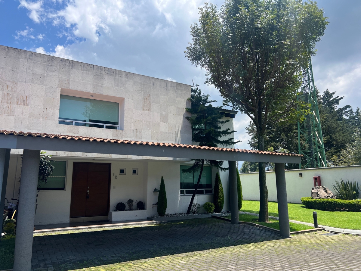 Foto 0 de Casa en venta en Bosque de los Encinos, Ocoyoacac, México | ID mx25-gn10064 | Nocnok