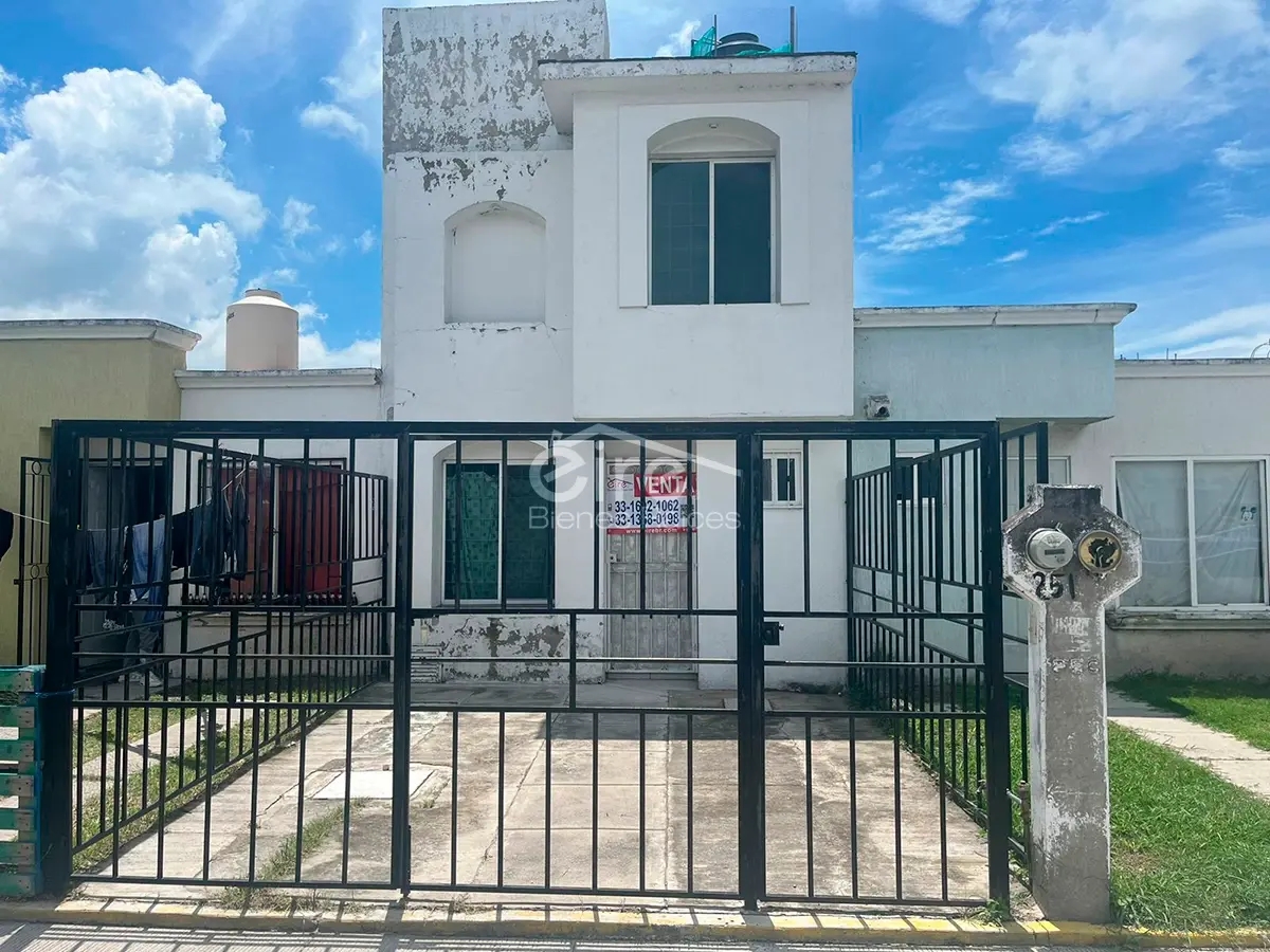 Foto 0 de Casa en venta en Fraccionamiento Acacias, Tala, Jalisco. | ID mx25-uo10032 | Nocnok