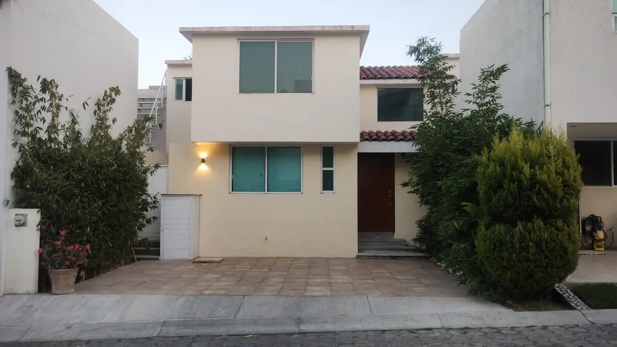 Foto 0 de RENTA DE CASA EN CHOLULA POR FORJADORES EN FRACC BOSQUES DE GRANADA | ID mx25-uw10206 | Nocnok