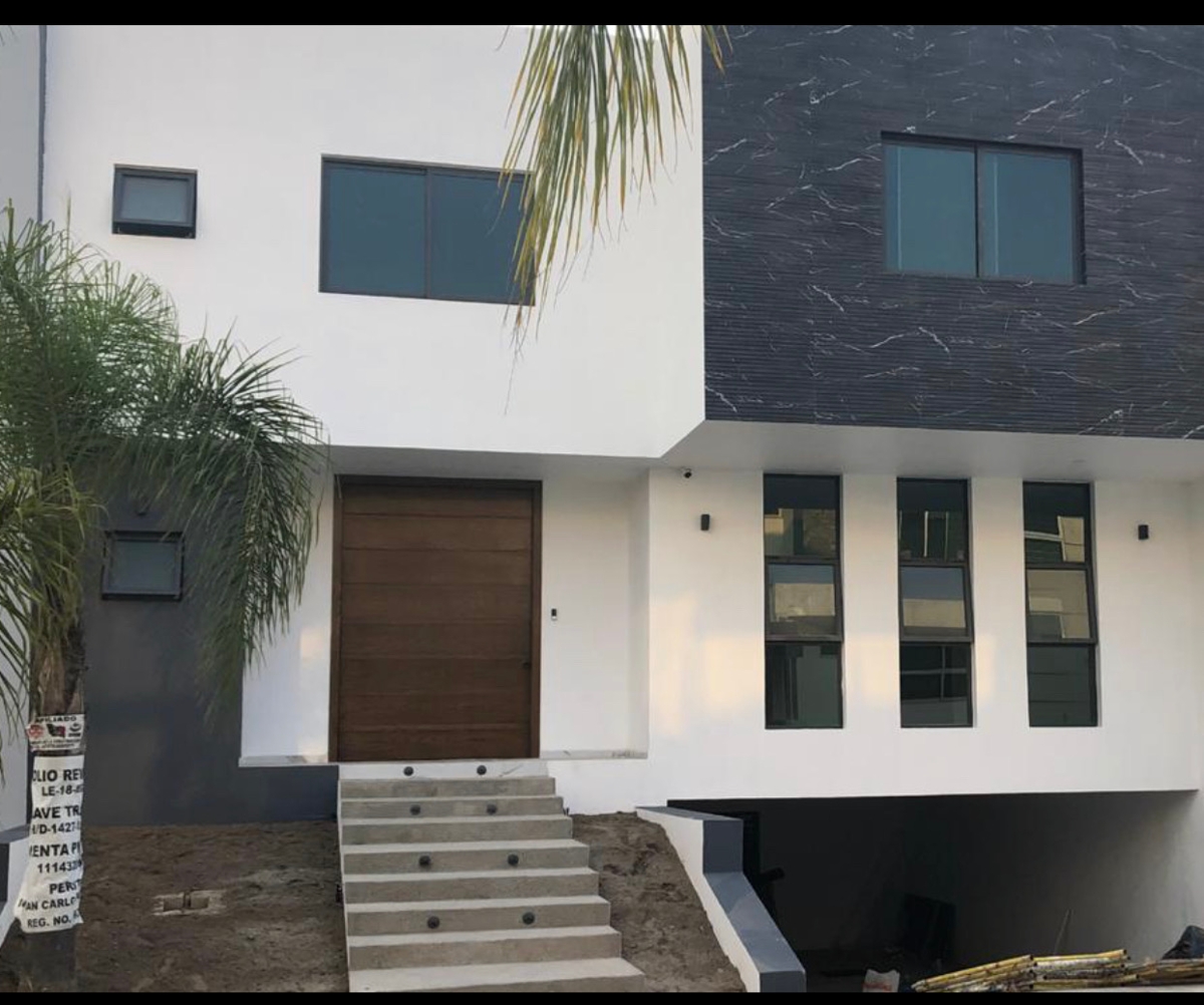 Foto 0 de Moderna residencia con alberca ideal familia grande 6 rec, 7 baños …. | ID mx25-iz10064 | Nocnok