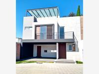 Casa en renta en Residencial el Campanario, San Pedro Cholula, Puebla