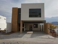 Casa en venta en Villas la Rioja, Monterrey, Nuevo León Casa en venta en Villas la Rioja, Monterrey, Nuevo León