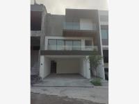 Casa en venta en Paseo del Vergel, Monterrey, Nuevo León Casa en venta en Paseo del Vergel, Monterrey, Nuevo León