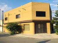 VENTA CASA EN ESQUINA  5 RECAMARAS 1 EN PLANTA BAJA COL STA MONICA JUAREZ NL