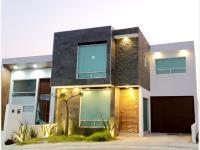 Casa en Venta en Cañadas del Arroyo, Corregidora - Seguridad y Comodidad en Condominio Cerrado