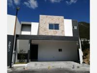 Casa en venta en Villas la Rioja, Monterrey, Nuevo León Casa en venta en Villas la Rioja, Monterrey, Nuevo León