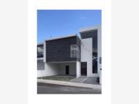 Casa en renta en Bosques de las Lomas, Querétaro, Querétaro