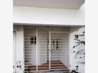 Amplitud de Casa en Villa Marino, Sobre Avenida Interior