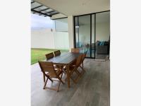 Residencia con Amplio Jardín y Privacidad Excepcional | La Campiña del Bosque